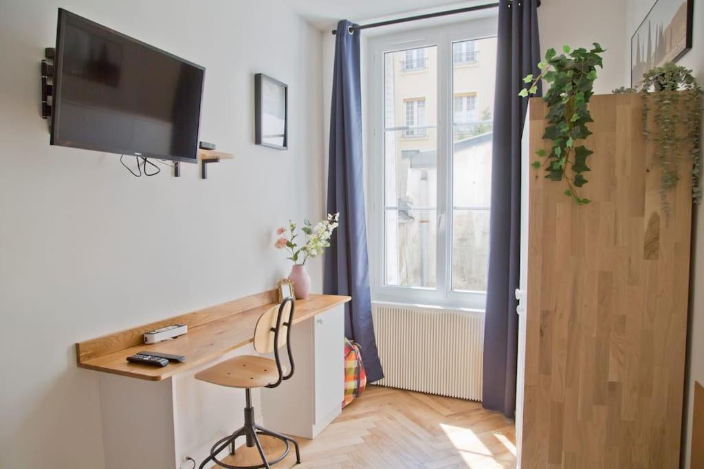 Fully Renovated Historic Apt In Heart Mouffetard Paris Extérieur photo