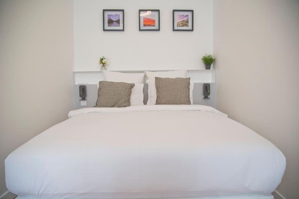 Fully Renovated Historic Apt In Heart Mouffetard Paris Extérieur photo