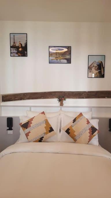 Fully Renovated Historic Apt In Heart Mouffetard Paris Extérieur photo